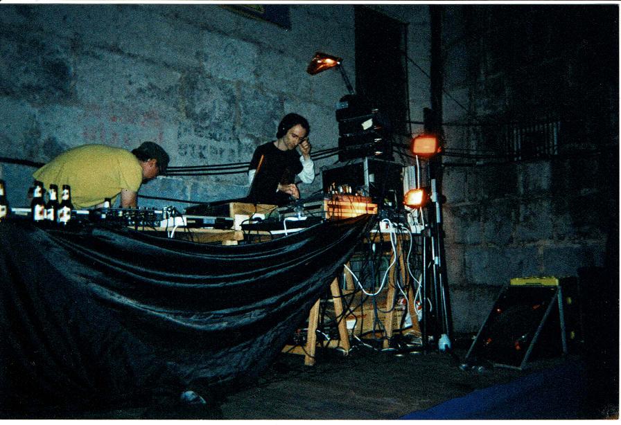 Molo Txosna 2007 - Mungos04.jpg